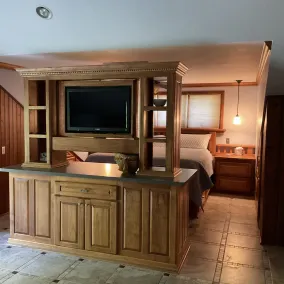 Studio apartment 2.5 blocks from Tawas Point State Park beaches. - Image 3