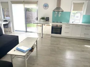 Jetty BUNGALOW, Pet Friendly - Image 4