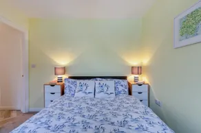 1 Bed in Beer oc-jbtche - Image 4