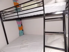 Charming 2-Room with Garden, Near Luchon, Sleeps 6, Pets Welcome, Private Parking - Image 4