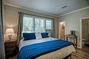 Convenient/Safe Location: Studio APT near WholeFoods - Image 4