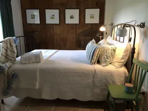Beautiful cabin for a couple. - Image 5