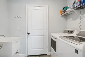 Das ist die, die Sie wollen! 3 SZ/2 Bäder/Whirlpool/Kanal/Steg, Poolheizung inklusive! - Image 3
