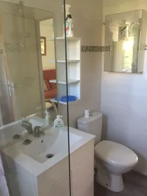 2 værelses hus med have og direkte adgang til stranden - Image 3