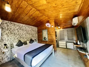 Just B Boutique Hotel - Image 3