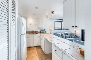 Best Views & Beach on Captiva - Jensen's “On the Gulf” - Casual Lux - South Beach Suite 3 - Image 2