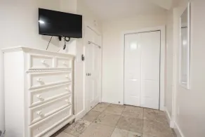 Sea Breeze -Great Location! - Image 2