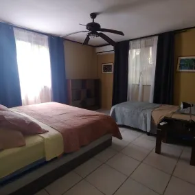 Playa Hermosa Jaco Beach Condo POOL, A/C, WiFi, CABLE HD, FULL KITCHEN - Image 4