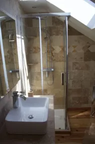 Lovely 3 bedrooms apartment AKANISHTA with terrace - Image 2
