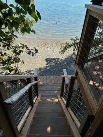 Magical 4 Bed Beachfront Cottage Getaway - Image 4