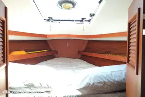 Two Bedroom Sailboat - Image 4