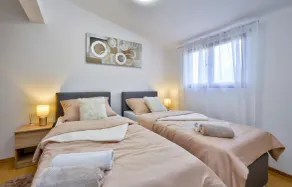 2 Bedroom Cozy Home In Glogovec Zagorski - Image 4