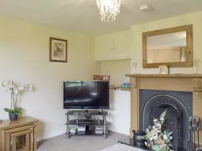3 bedroom accommodation in Frostenden, near Beccles - Image 2