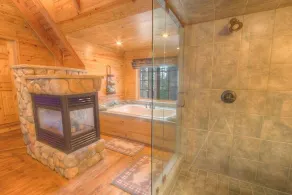 River Rock Retreat home - Image 3