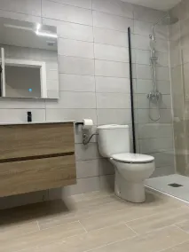 New apartment in the center silver ground floor 2 rooms - Image 2