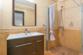 Villa Arhu - Image 2