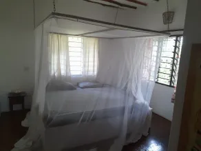 Villa with large garden 500 mt from the sea 2 bedrooms - Image 5