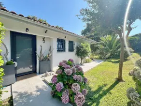 Luxury Villa in Bidart – Swimming Pool & Pavillon Royal Beach Within Walking Distance - Image 4