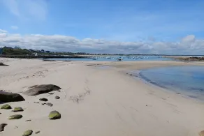 Stenhus i Plouescat nær sandstrande - Image 5