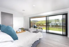 Stunning and stylish abode, close to the golden sands of Mawgan Porth beach - Image 4