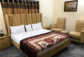 Hotel Golden Inn - Image 3