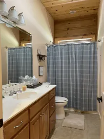 Cabin on 6 acres with horse barn. Pasture and Woodland views. Trailheads abound. - Image 4