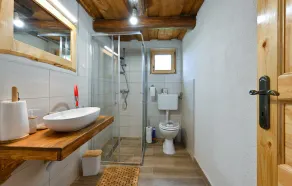 2 bedroom cozy home in Konjscina - Image 3
