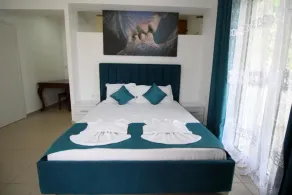 Hotel Kapllani - Image 4