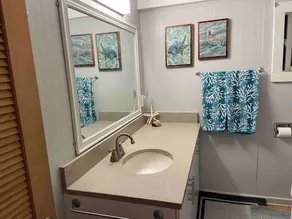 Hawaiian Beachfront House - Image 2