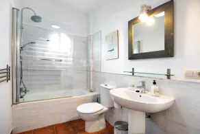 Maison de vacances 'La Casa Del Puerto' avec piscine partagée, Wi-Fi et climatisation - Image 3