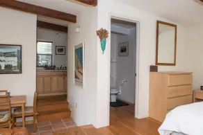 Adorable Cozy Studio - Image 4