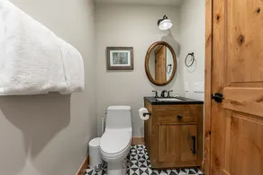 Eclipse Luxury at Tahoe Park by Tahoe Getaways - Hot Tub w/ Fenced Yard & Steps to Private Beach - Image 4
