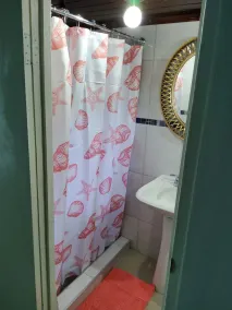 Georgeous 1 bedroom A home away from home - Image 3