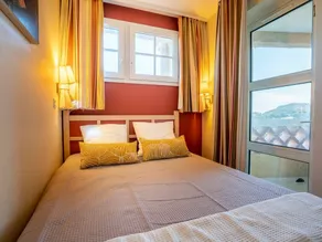 Dejlig lejlighed for 4 personer med WIFI, pool, TV, terrasse og kæledyr tilladt - Image 3