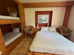 Group Home in La Roche with sauna - Image 4