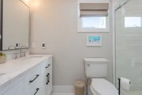 Oceanside home - 2 min walk to the beach! Ocean & bay views! - Image 3