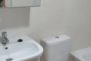 Lovely 2-bed Apartment in Condado de Alhama - Image 3
