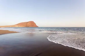 Holiday Apartment Playa de la Tejita with Mountain View and Wi-Fi - Image 4