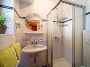 Inviting Apartment near Ski Area in Schwendau - Image 3