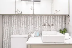 Penthouse Perfection in prestigious Collaroy Basin - Image 3