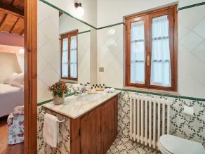 Unique Country House in an old Hamlet - Image 4