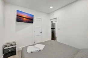 2918 Unit 2 - Image 5