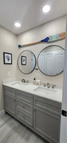 'Fully Updated and New' Waterfront Pool home with boat lift in paradise  - Image 3