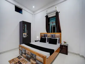 Deluxeveni Madhv Inn - Image 2