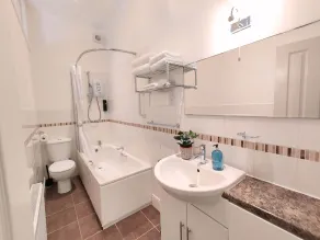 Fernhurst holiday apartments - Image 5