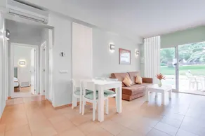 3 beed-room Apartment - Image 4