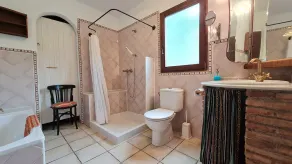 Sustainable Country House High Level Peace Relax, wide Views Salt-Pool Cild-Safe - Image 4