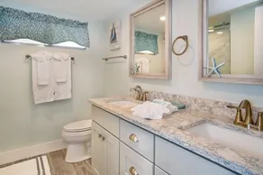 Professionally decorated East End - Image 4