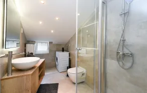 3 bedroom stunNing home in Nin - Image 3