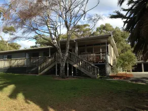 Farm Stay Holiday Accommodation Inverloch South Gippsland Dog Friendly - Image 4